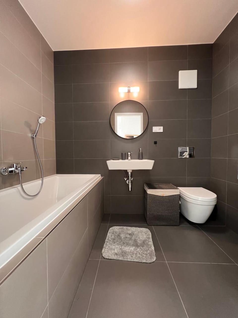 Toilet, Bathroom, Bath