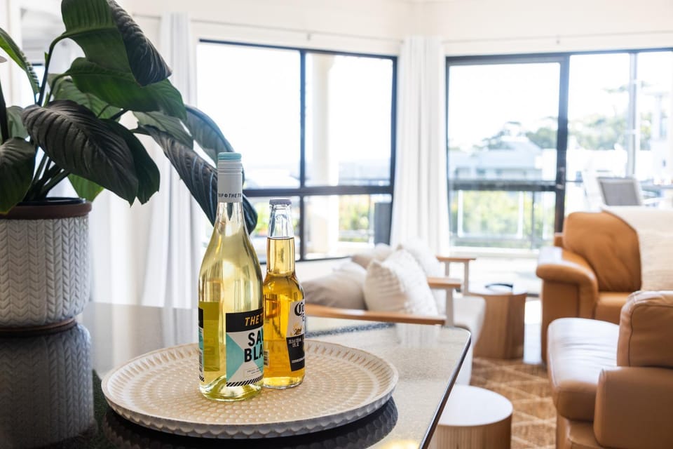 Living room, Drinks