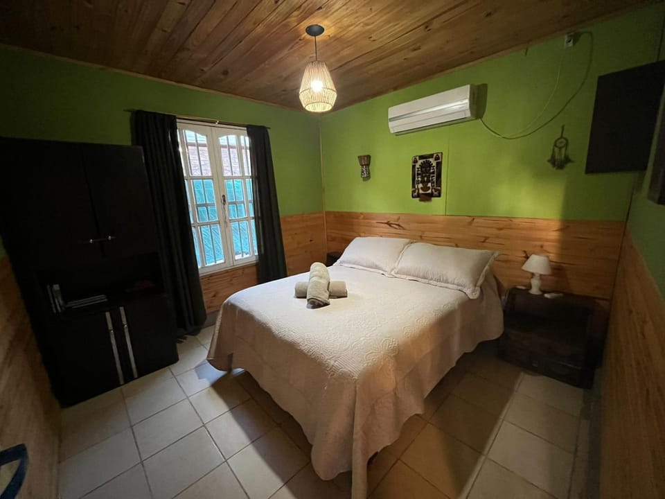 Bed, Photo of the whole room, Bedroom, towels, air conditioner