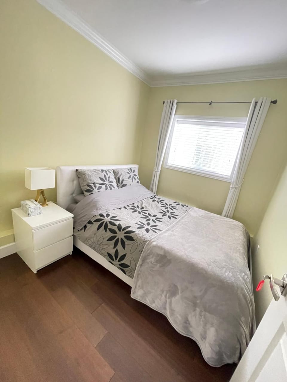 Arbutus summer house Campground/ 
RV Resort in Vancouver