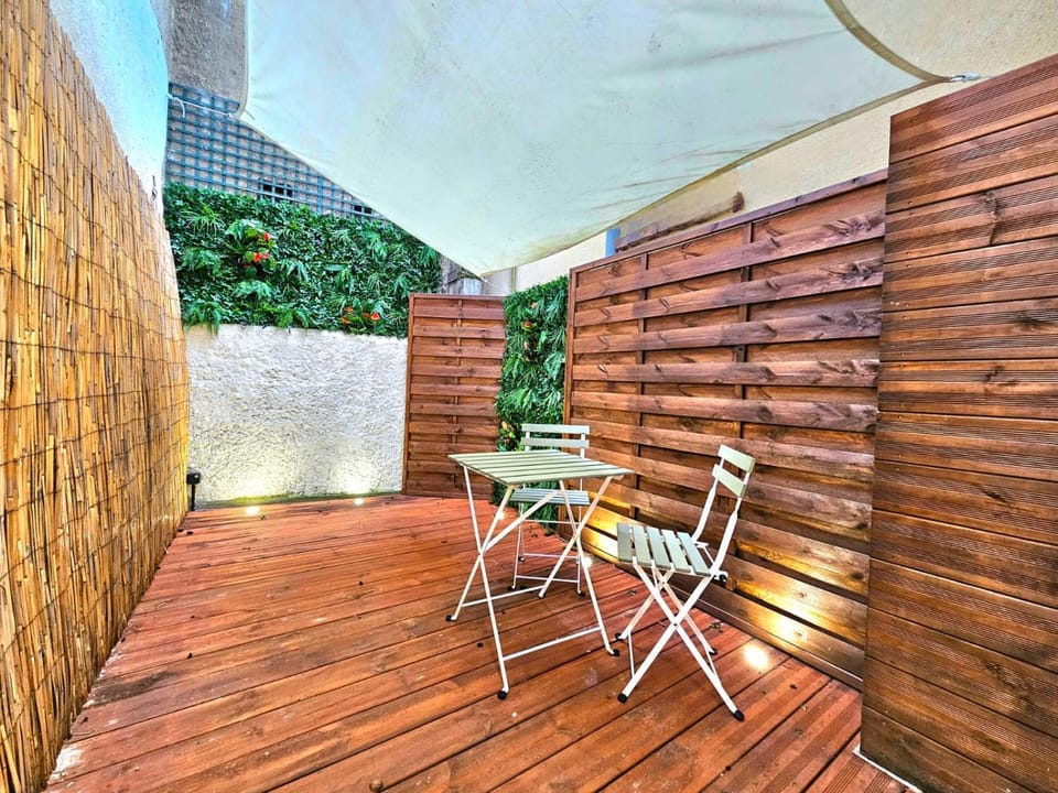 Patio, Balcony/Terrace