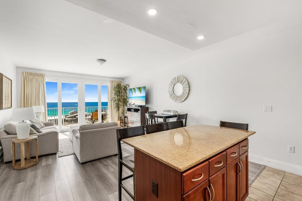 Amazing Beach Ocean View Condo! Free Beach ChairsService! Sleeps 8! by Dolce Vita Getaways PCB Apartment in Panama City Beach
