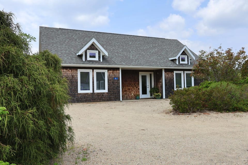 Property building, Garden view