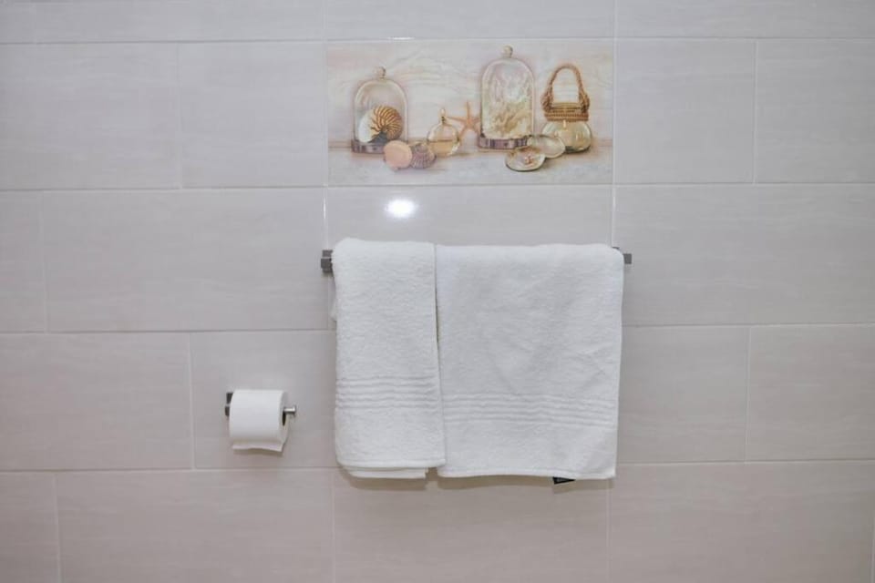 Unit 406 at Menlyn Place Apartment in Pretoria