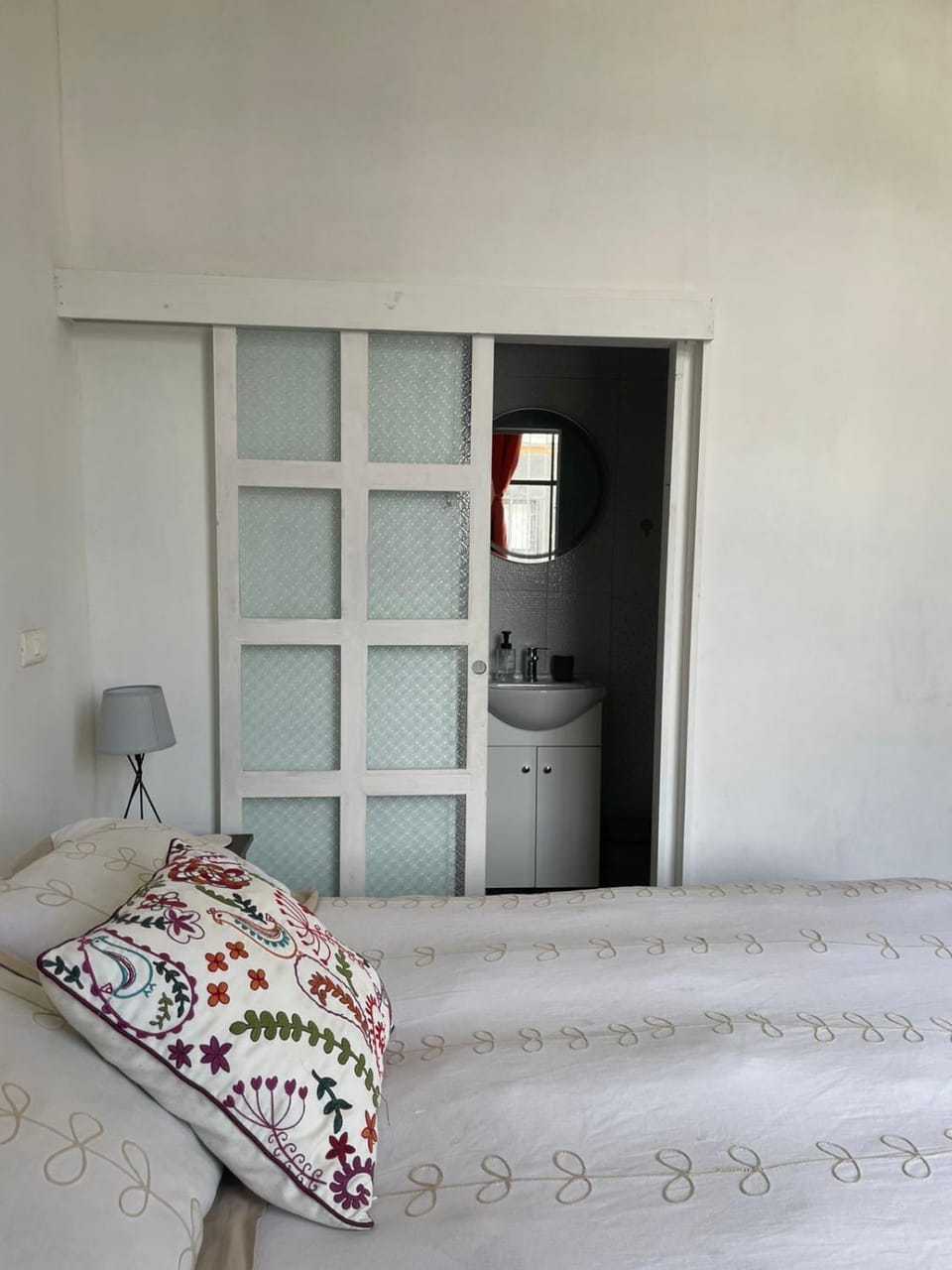 Hostal Ekeka House Bed and Breakfast in Valparaiso