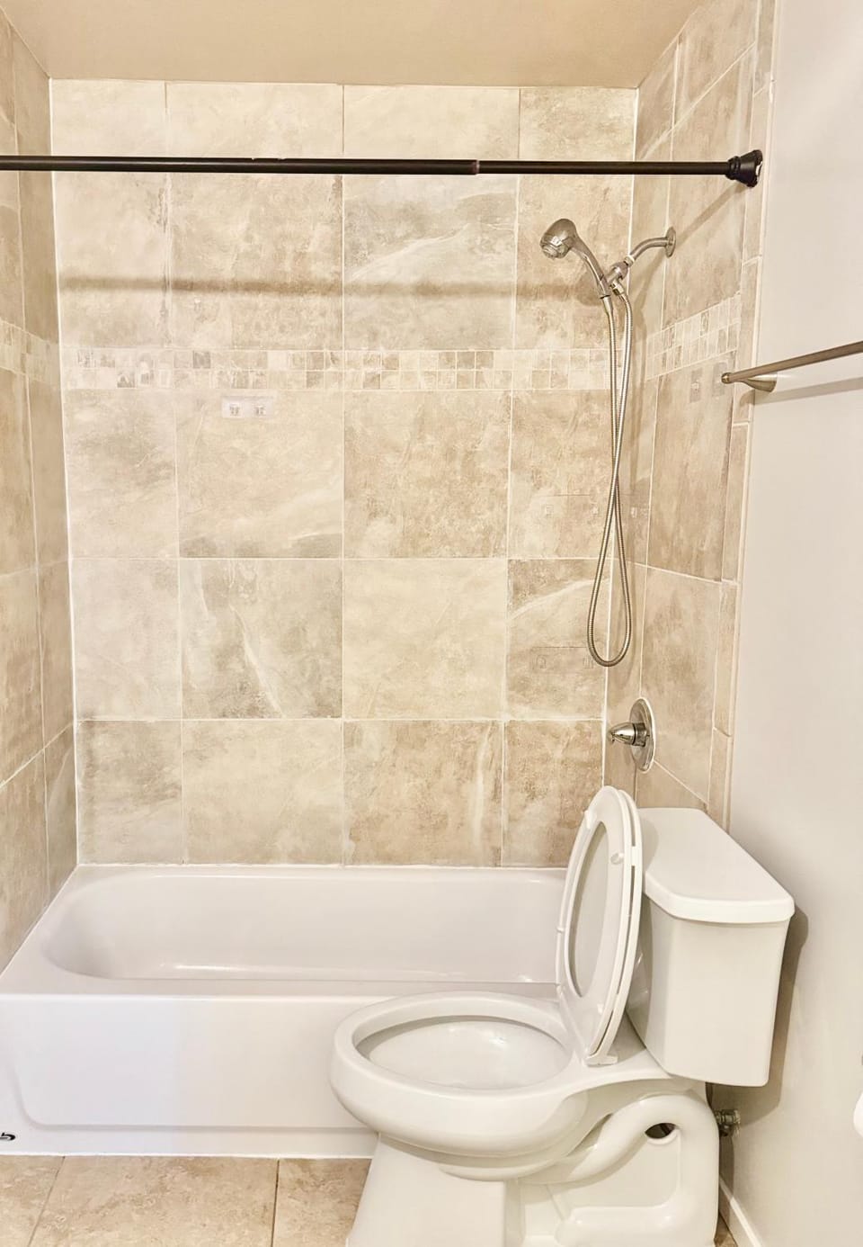 Shower, Toilet, Bathroom, Bath