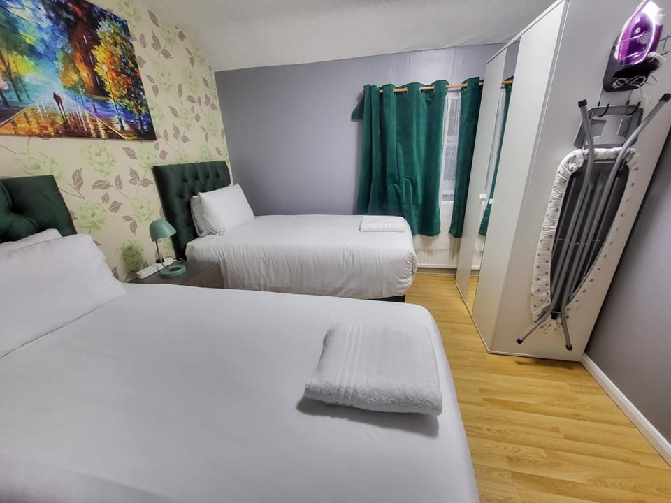 Photo of the whole room