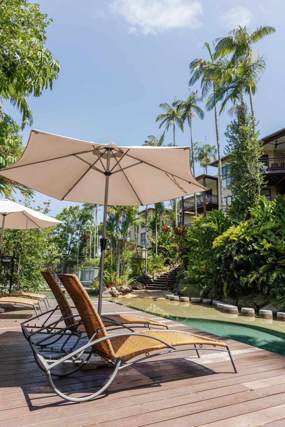 Spring, Day, Garden view, Pool view, Swimming pool, sunbed