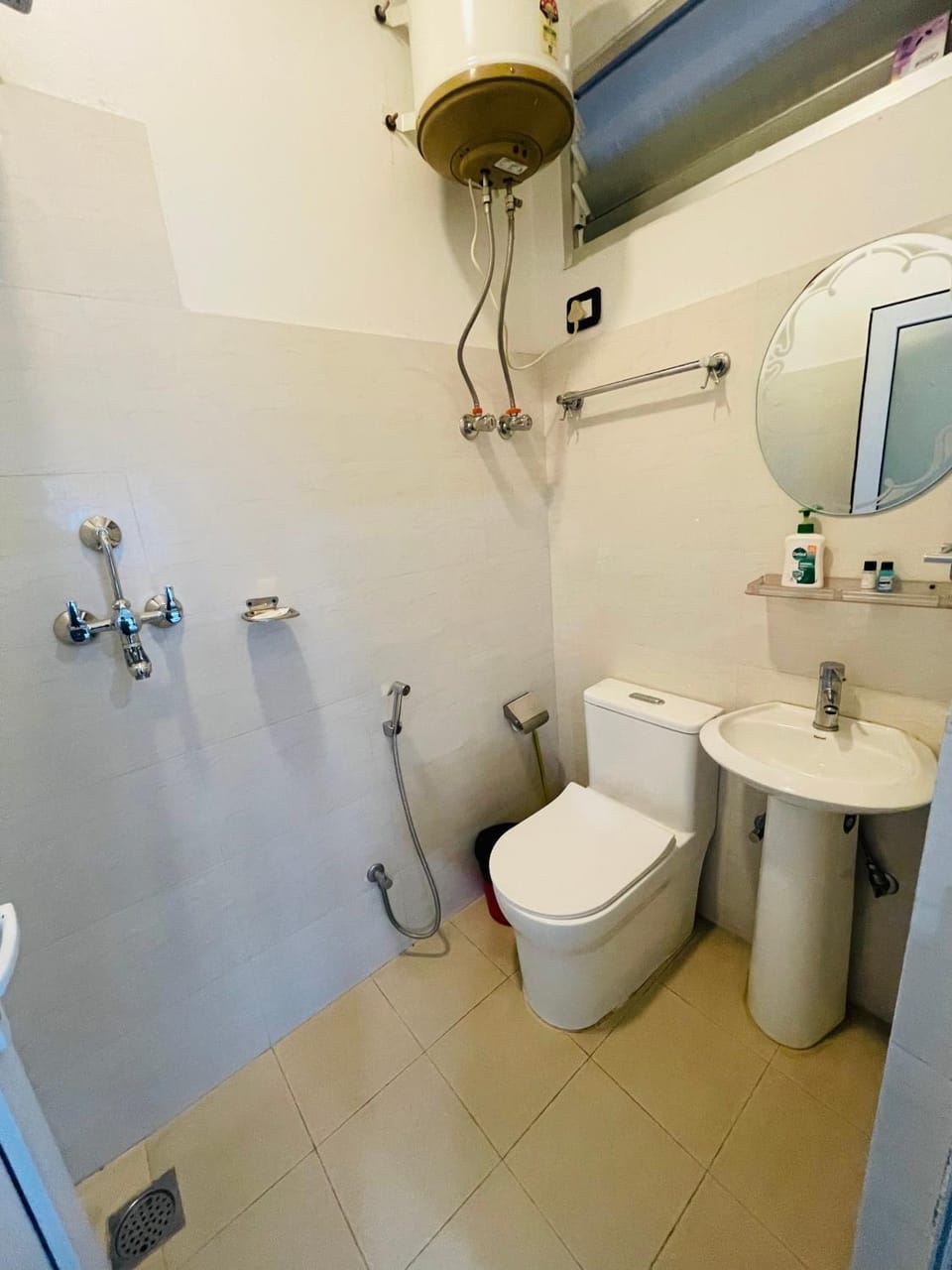 Toilet, Bathroom