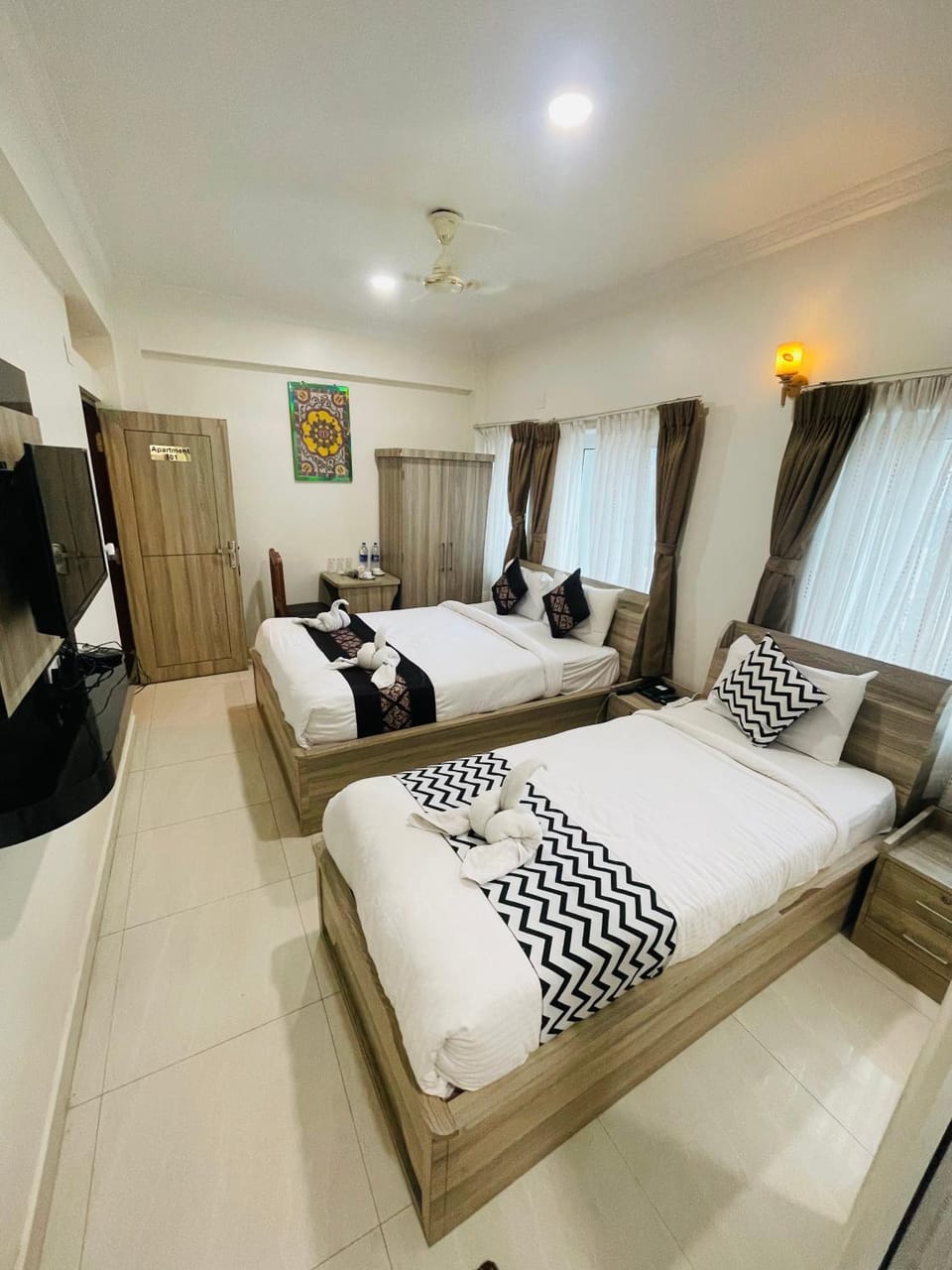 TV and multimedia, Photo of the whole room