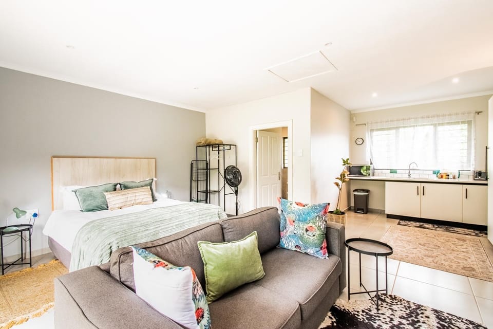 Robyns Nest Self Catering Studio Cottage No2 Apartment in KwaZulu-Natal
