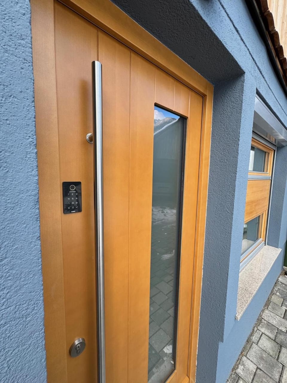Facade/entrance