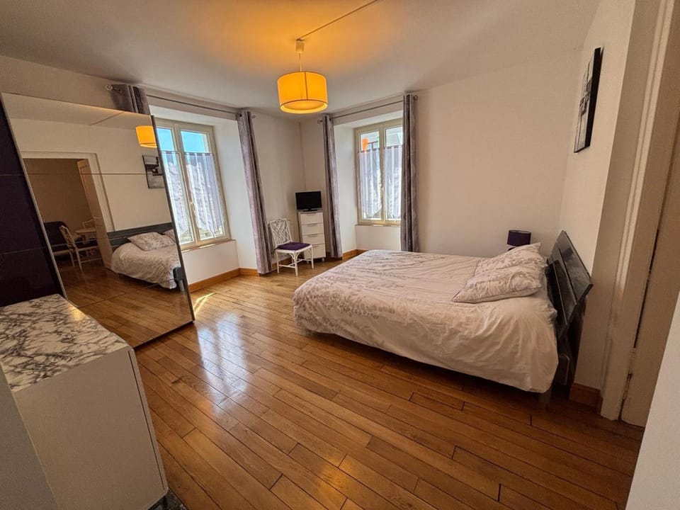 Living room, Bedroom