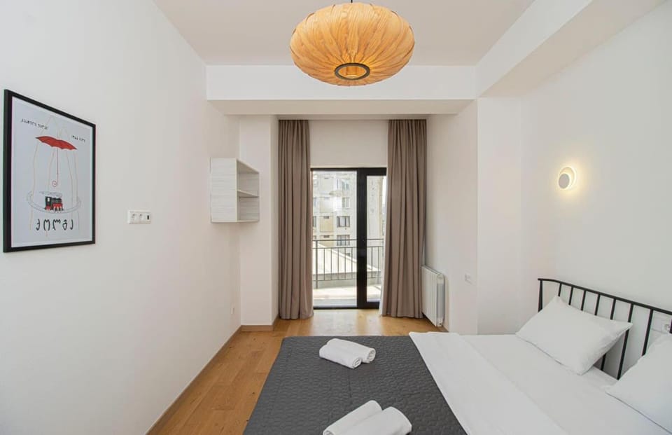 Vake Chic 2BR Comfort Home - By Wehost House in Tbilisi, Georgia