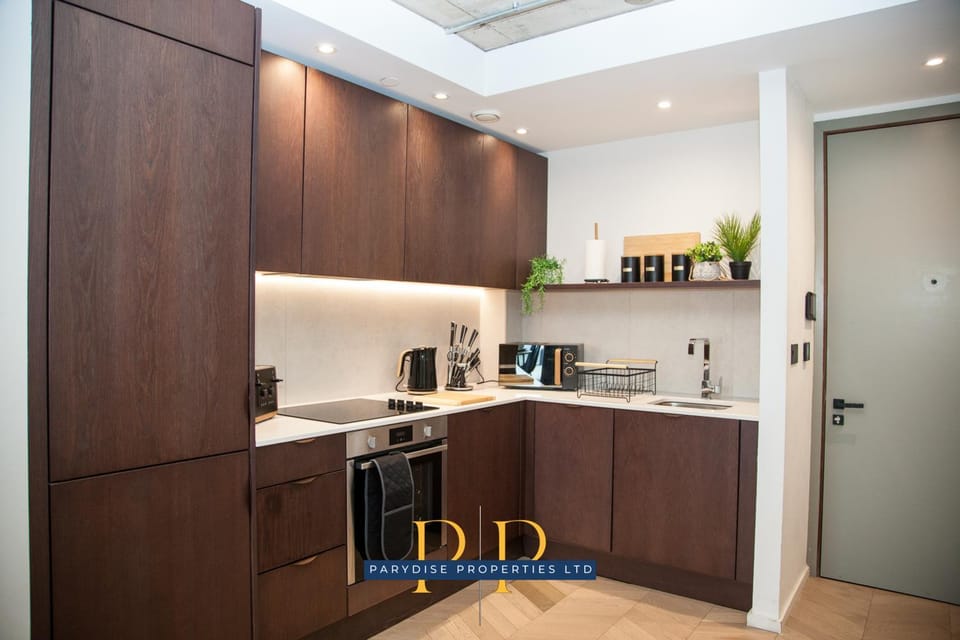 Kitchen or kitchenette, dishwasher, minibar, oven, pet friendly, stove