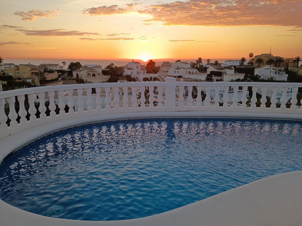 Sea view, Swimming pool