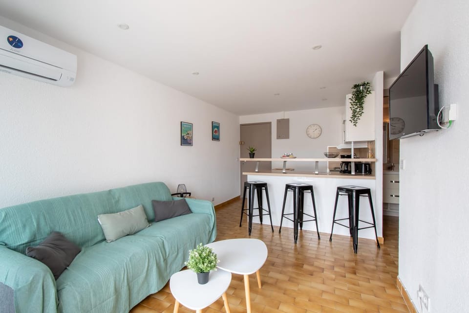 L'écrin au Cœur de la citadelle Clim Parking Privé Plage à Proximité Apartment in Le Grau-du-Roi