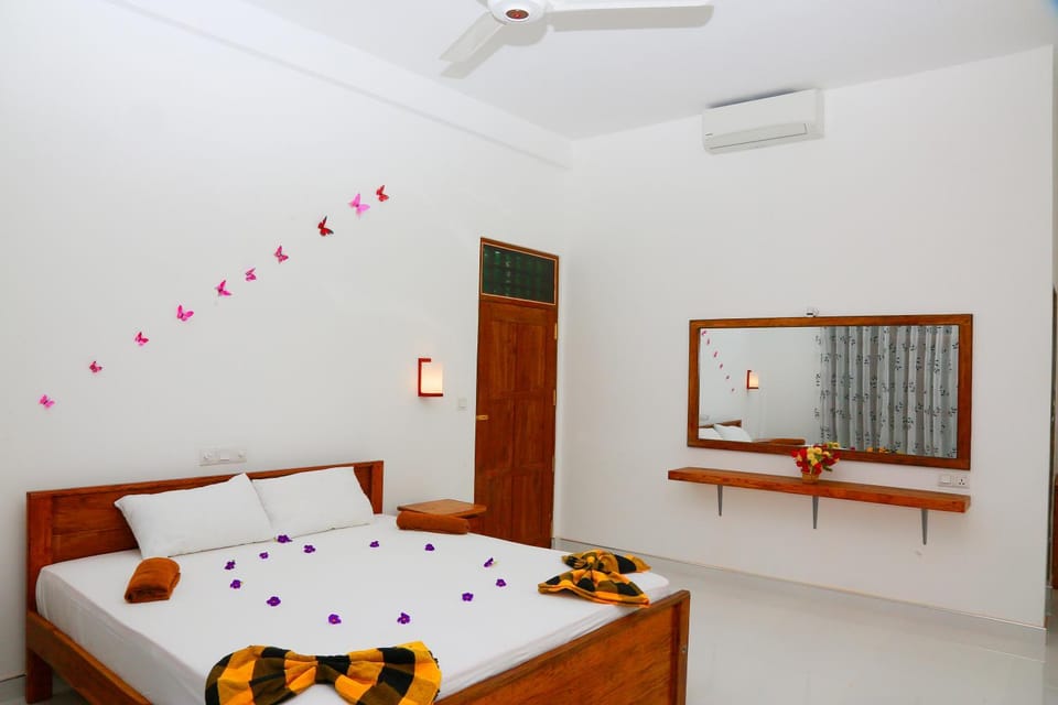 Bed, Bedroom, bunk bed