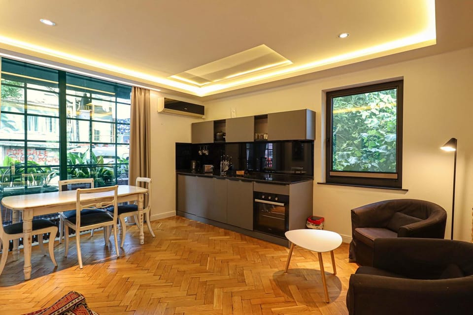 Charming Little Brick House in Tbilisi - By Wehost House in Tbilisi, Georgia