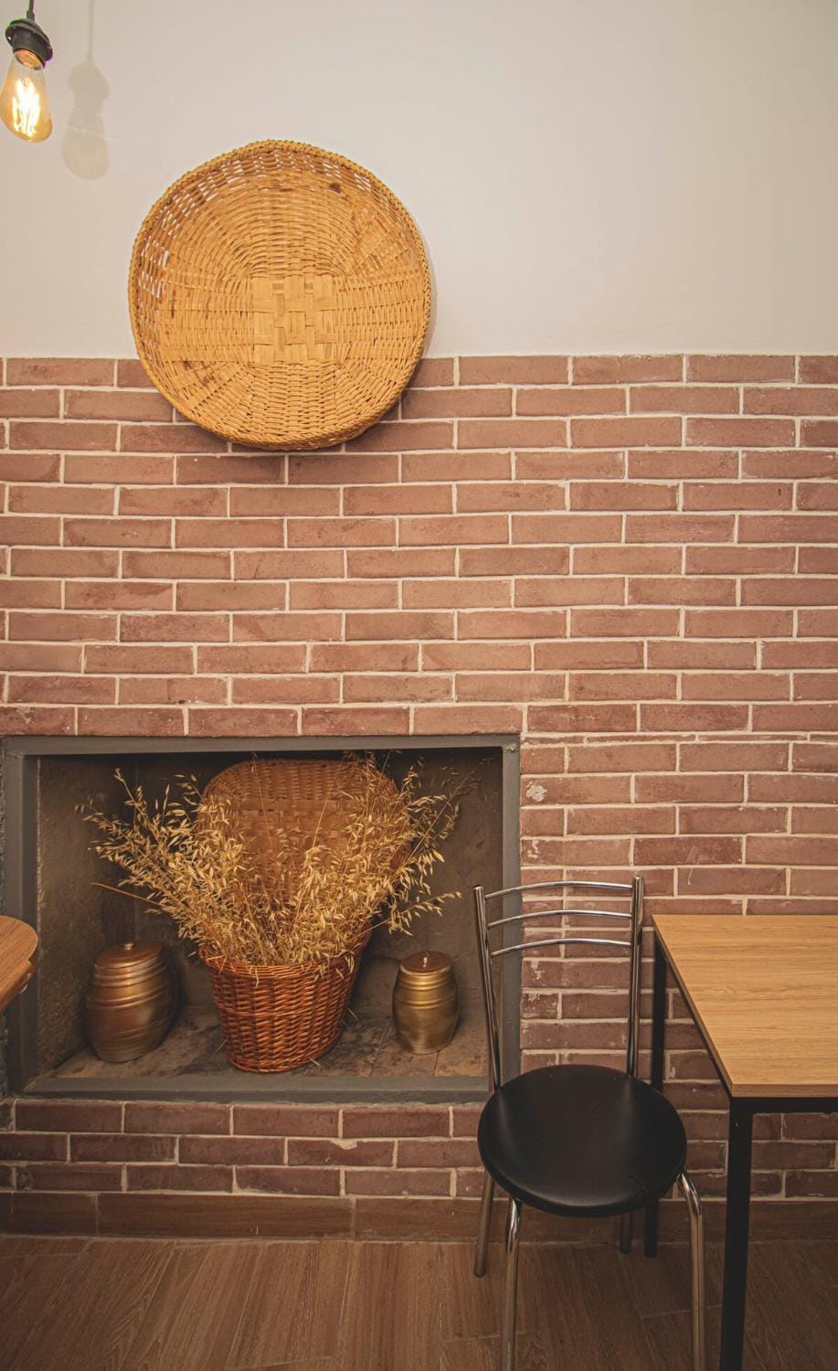 Charming Studio in Central Tbilisi - By Wehost Apartment in Tbilisi, Georgia