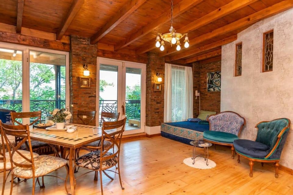 3BR Triplex w Terraces-Heart of Tbilisi -By-Wehost House in Tbilisi, Georgia