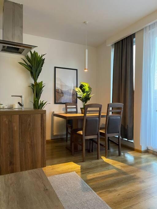 Etern Stays - C Street Apartment Apartment in Serbia