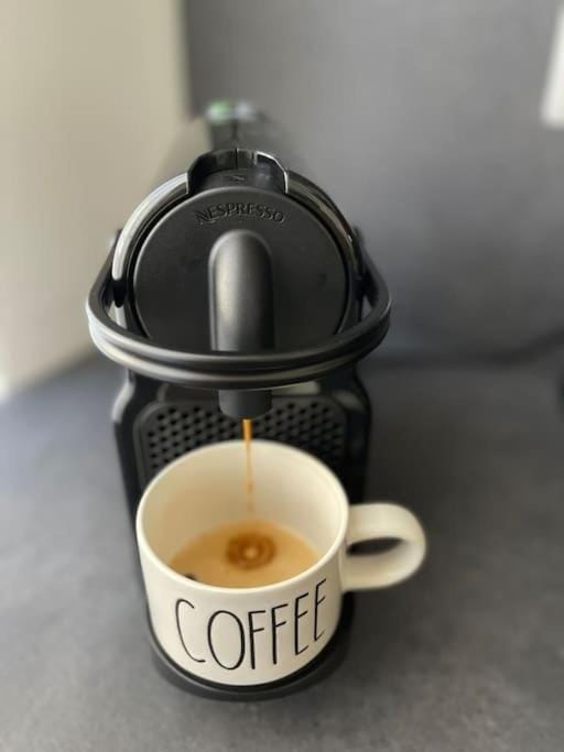 Coffee/tea facilities, Kitchen or kitchenette