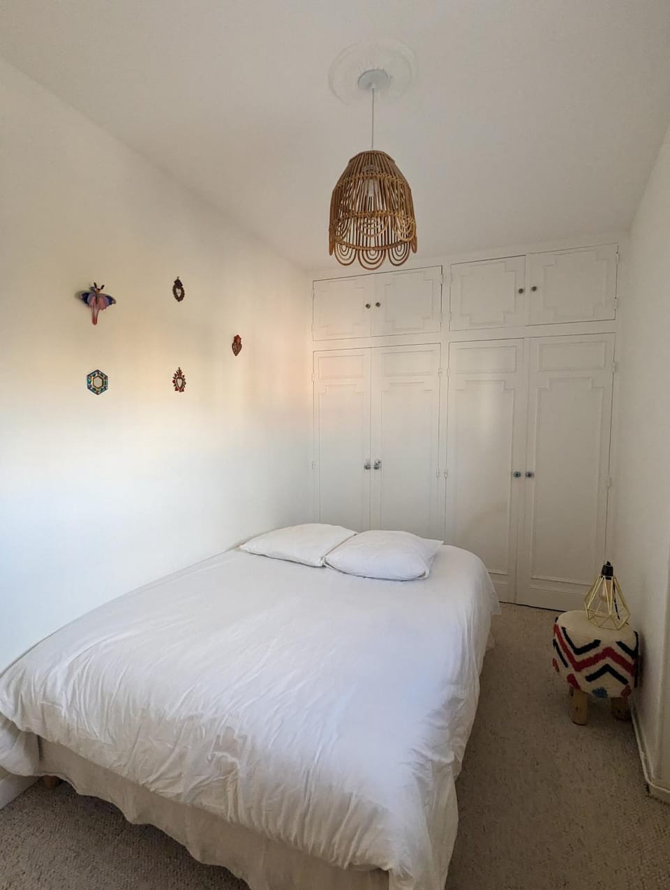 Bed, Photo of the whole room, Bedroom, wardrobe