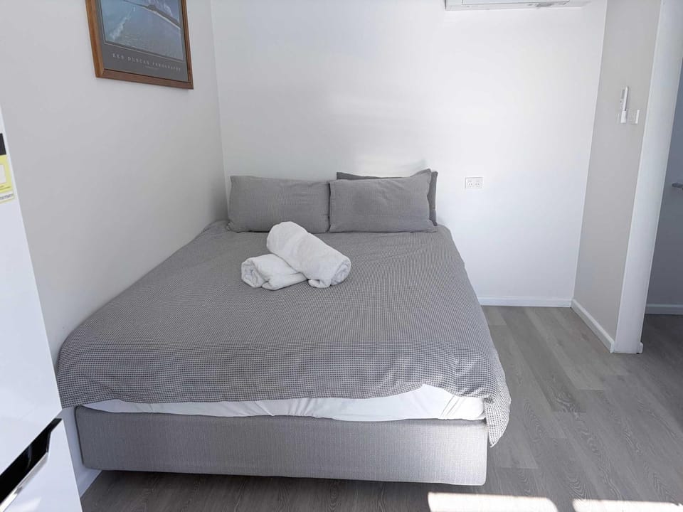 Claremont Comfort Cottage Apartment in Tasmania