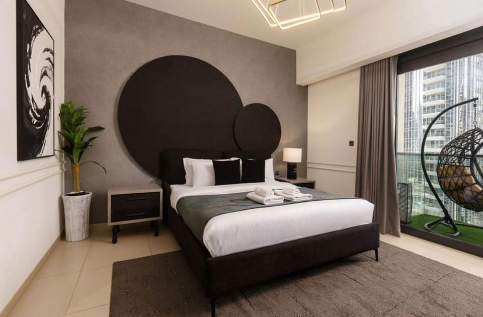 Burj khalifa and fountain view 2bedrooms Apartment in Dubai