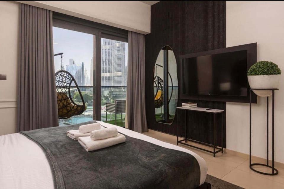Burj khalifa and fountain view 2bedrooms Apartment in Dubai