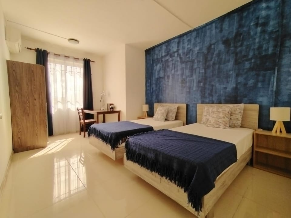 Bed, Photo of the whole room, Bedroom, Mountain view, Pool view, wardrobe, air conditioner