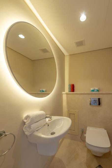 Beach-Inspired 1BR in Mangroovy, El Gouna. Sea & Pool Apartment in Hurghada