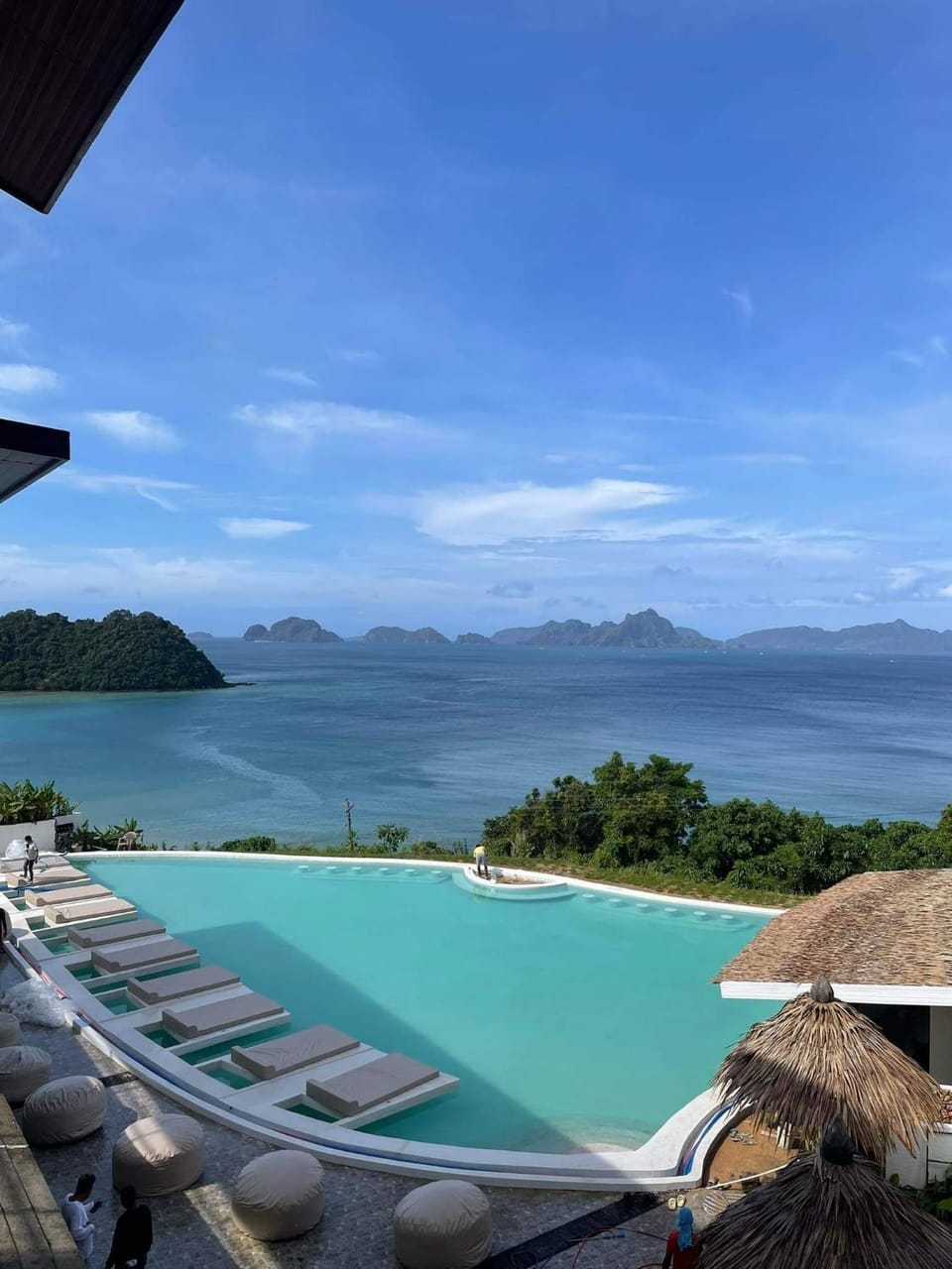 Property building, Day, Natural landscape, Pool view, Swimming pool