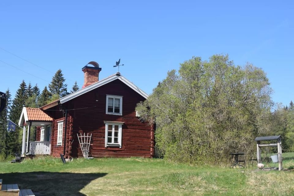 Charming renovated seventeenth century cottage House in Sweden