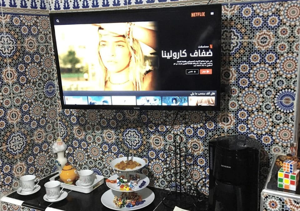 TV and multimedia, Breakfast