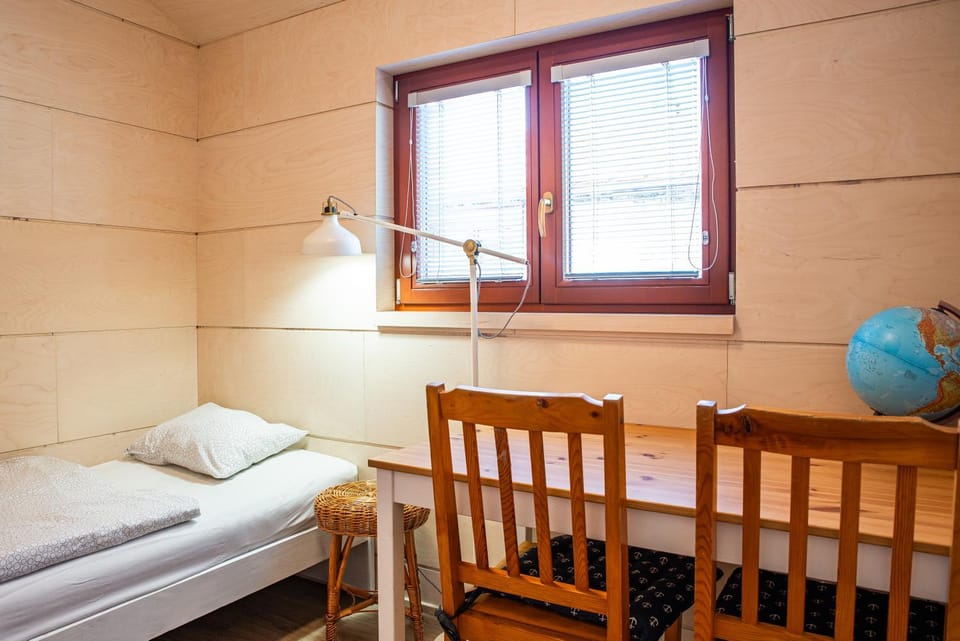 Bed, Photo of the whole room, Bedroom, hair dresser