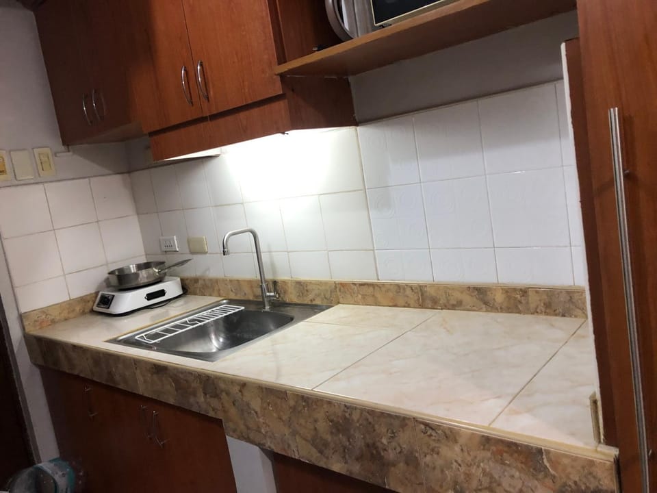 1BR Condo Unit W/ Fantastic View near US Embassy Apartment hotel in Manila City