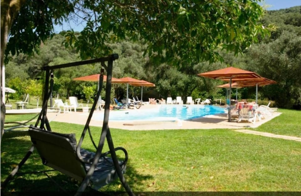 Irinis Garden Apartment hotel in Peloponnese, Western Greece and the Ionian
