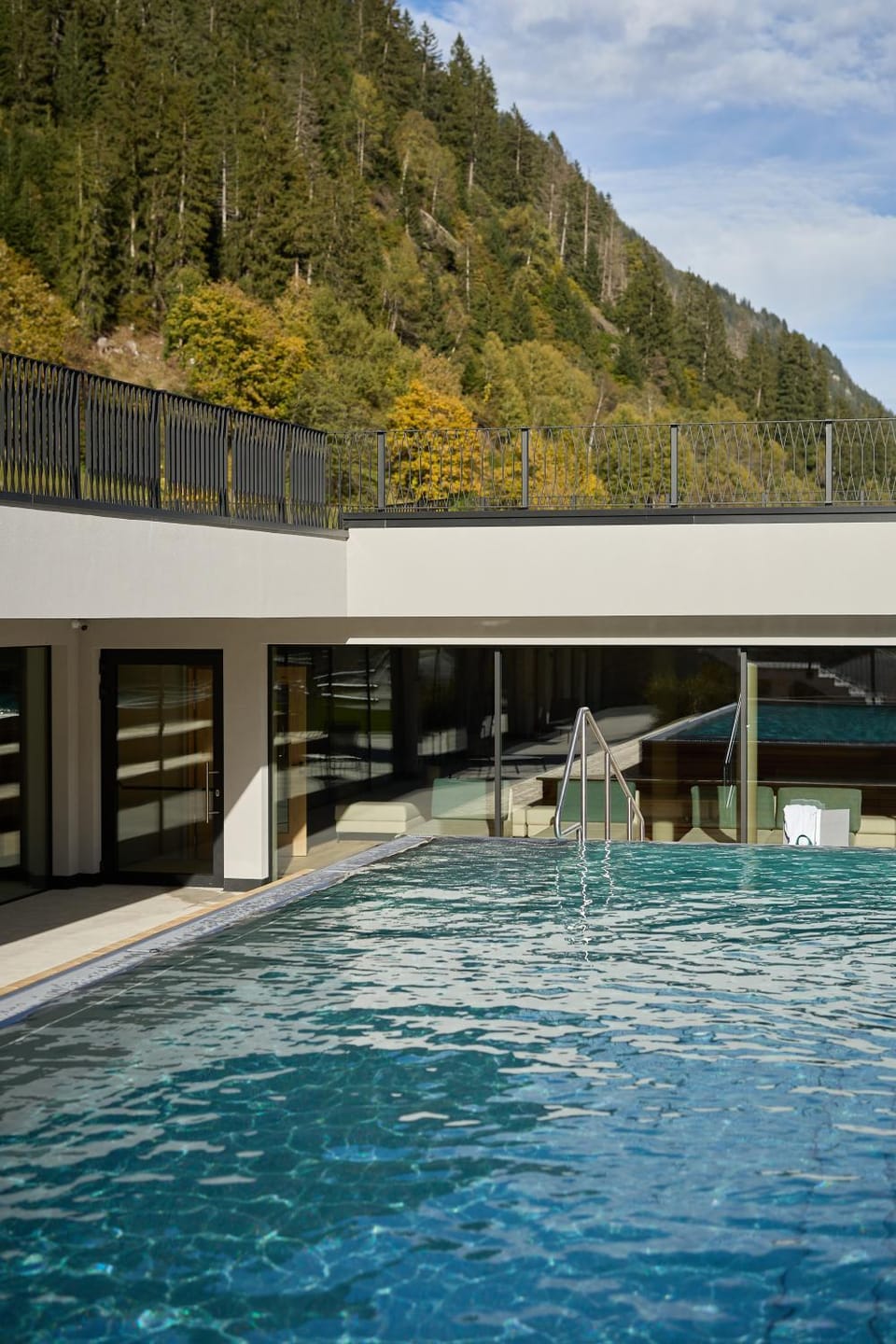 Pool view, Swimming pool