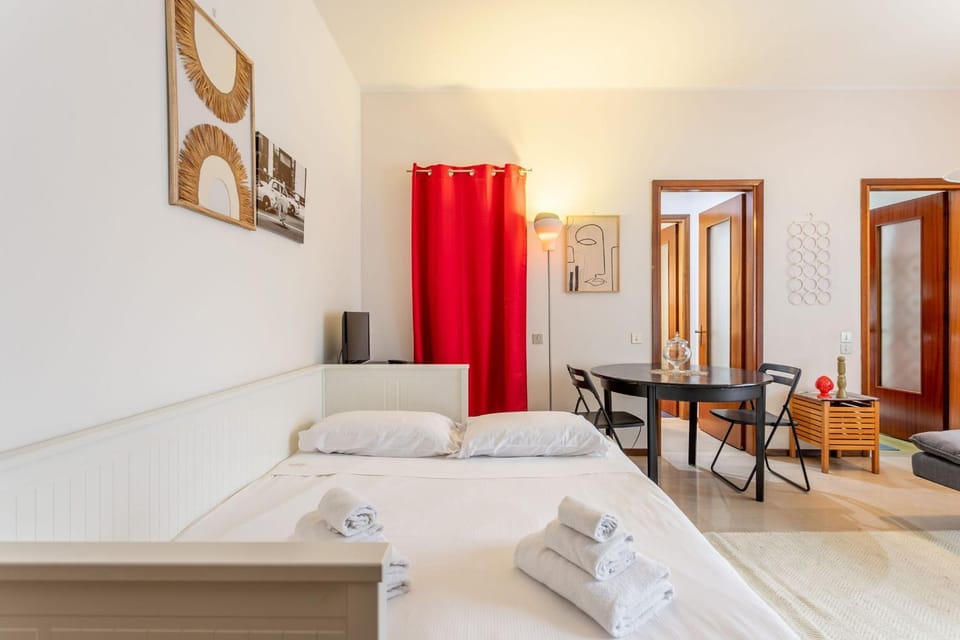 Living room, Bedroom