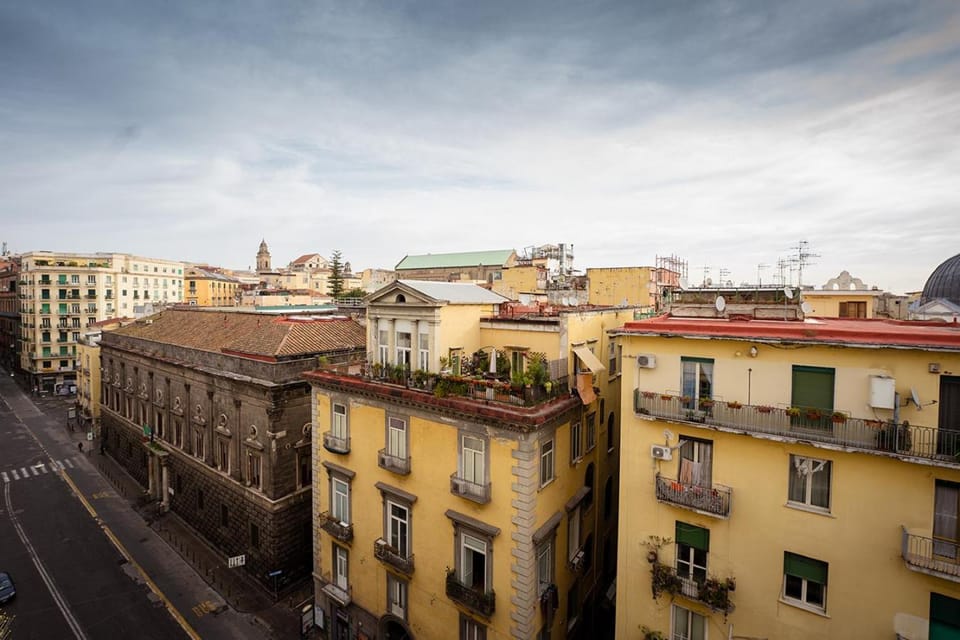 Property building, Day, Neighbourhood, City view, Street view, Location