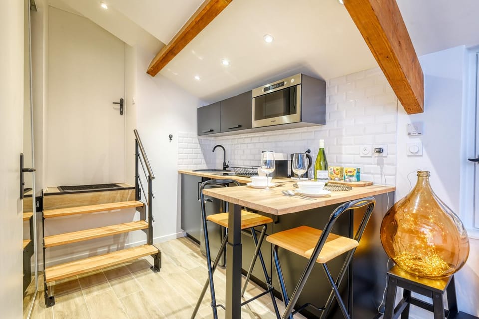 NEW / Belle et Rebelle avec jacuzzi Apartment in Lyon