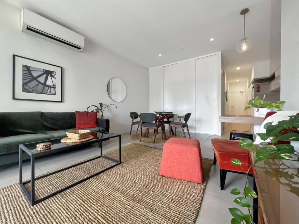 Sunny 1b in heart of South Bris by Custom Bnb Hosting Apartment in Brisbane City