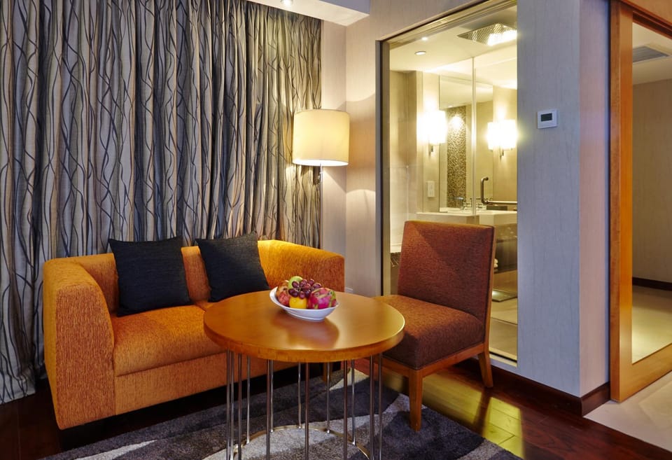 Living room, Seating area