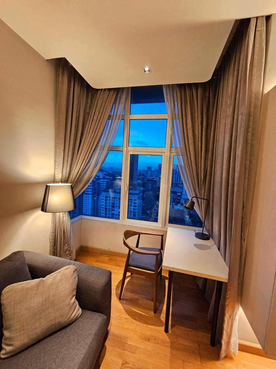 Seating area