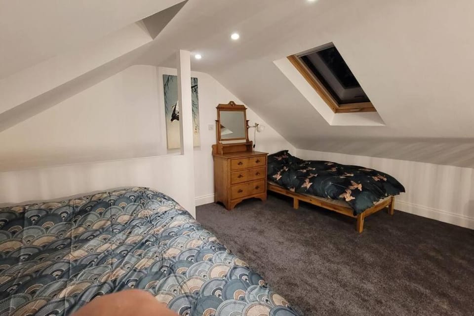 Heart of Easton Apartment in Bristol