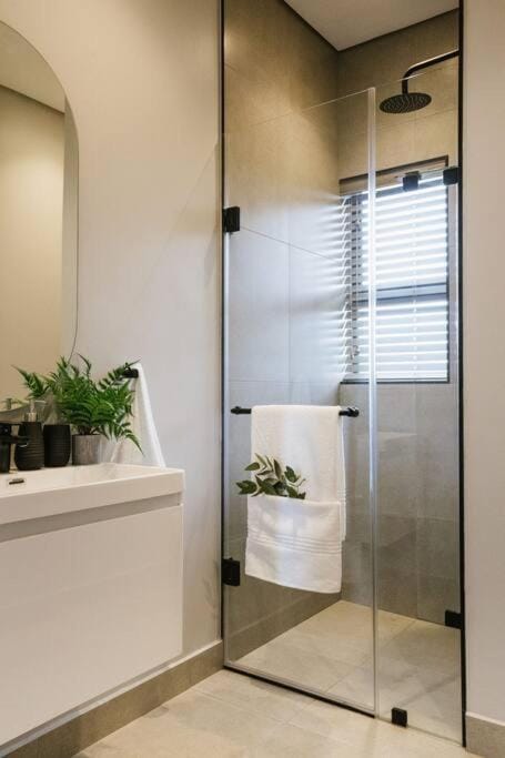 Penthouse 180° Luxury Ocean Suites - #402 Apartment in Umhlanga