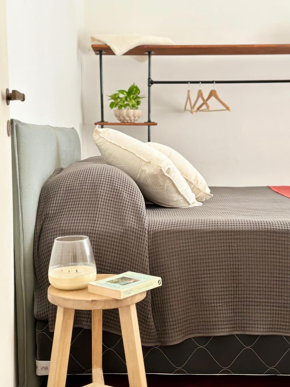 Bed, Photo of the whole room, Bedroom, wardrobe
