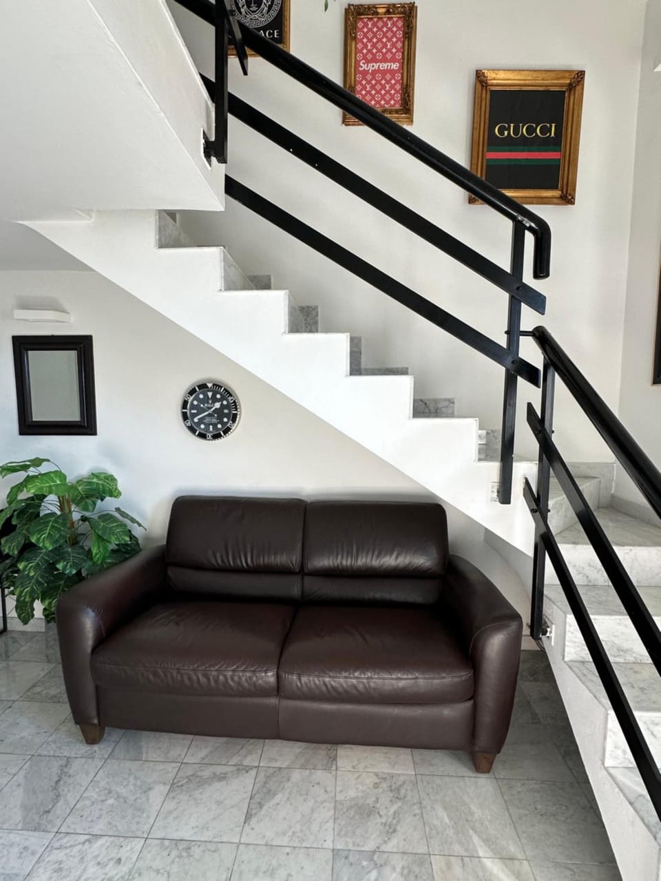 Marble apartment Apartment in Prato